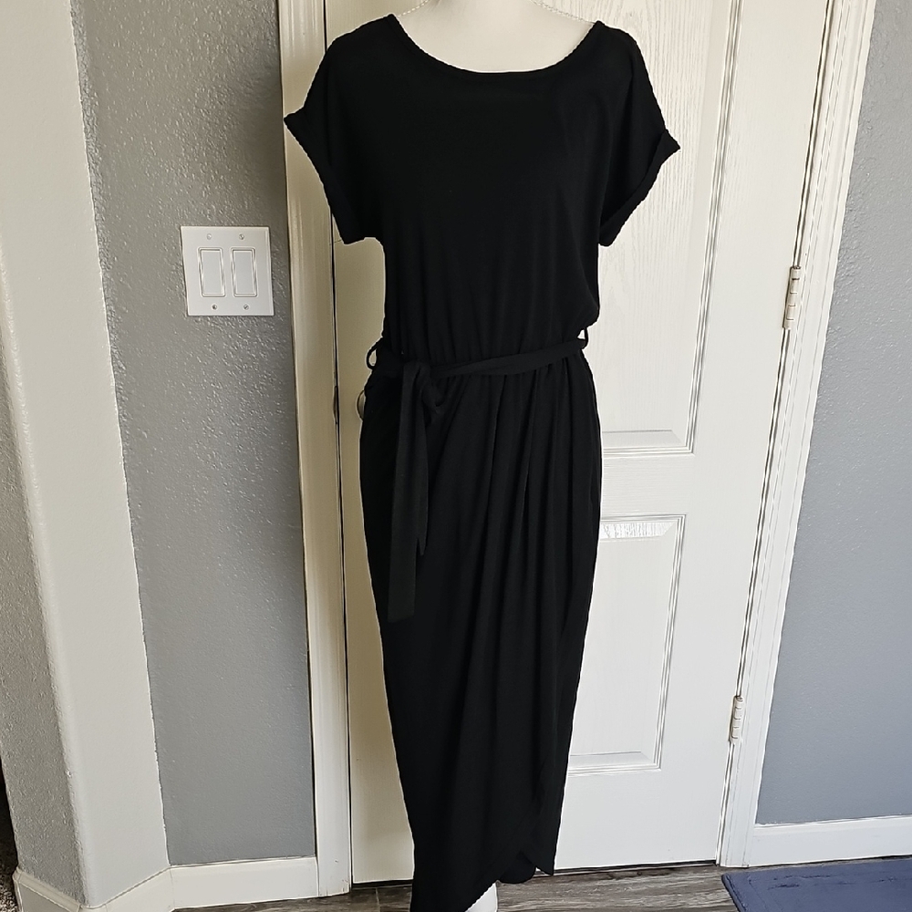 Elegant Black Women's Dress